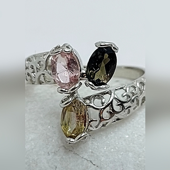 Natural Oval Multi Color Tourmaline 6x4mm 925 Sterling Silver Ring Sz 6.5 - Picture 3 of 9